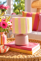 Lampe „Lemon Blush“ von Seilschaften (KI-Bild)