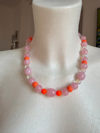 " Deich-Diva" – Rosa - Neonorange Perlenkette