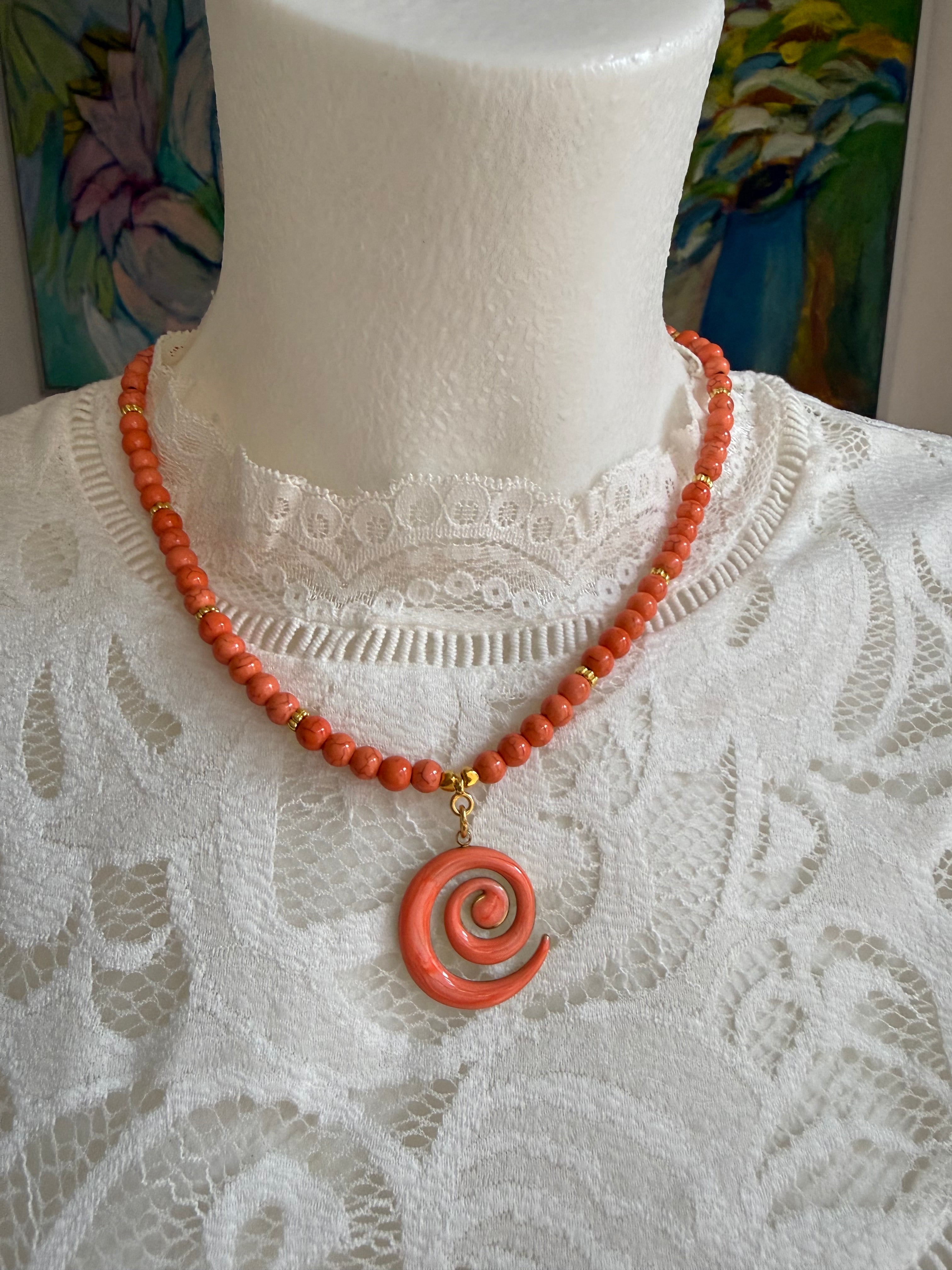 "Abendrot" – Orangene Perlenkette